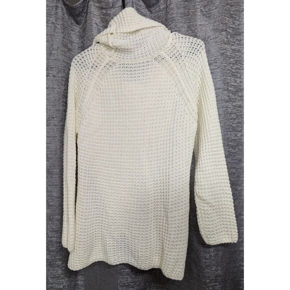 White Pullover Long Sleeve Sweater Women's Size Medium‎ - Picture 3 of 5